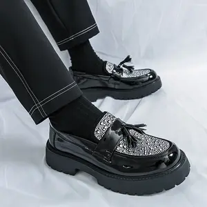 Men's Fashionable Casual Tassel Decor PU LeatherSlip-on Shoes, Men's Shoes, Office Shoes, Tassel LoafersMen, Simple Design Elegan Plain Round Toe Loafers, Business Style Temperament Flats for Daily Wear, WorkShoes Boy Women, gift men