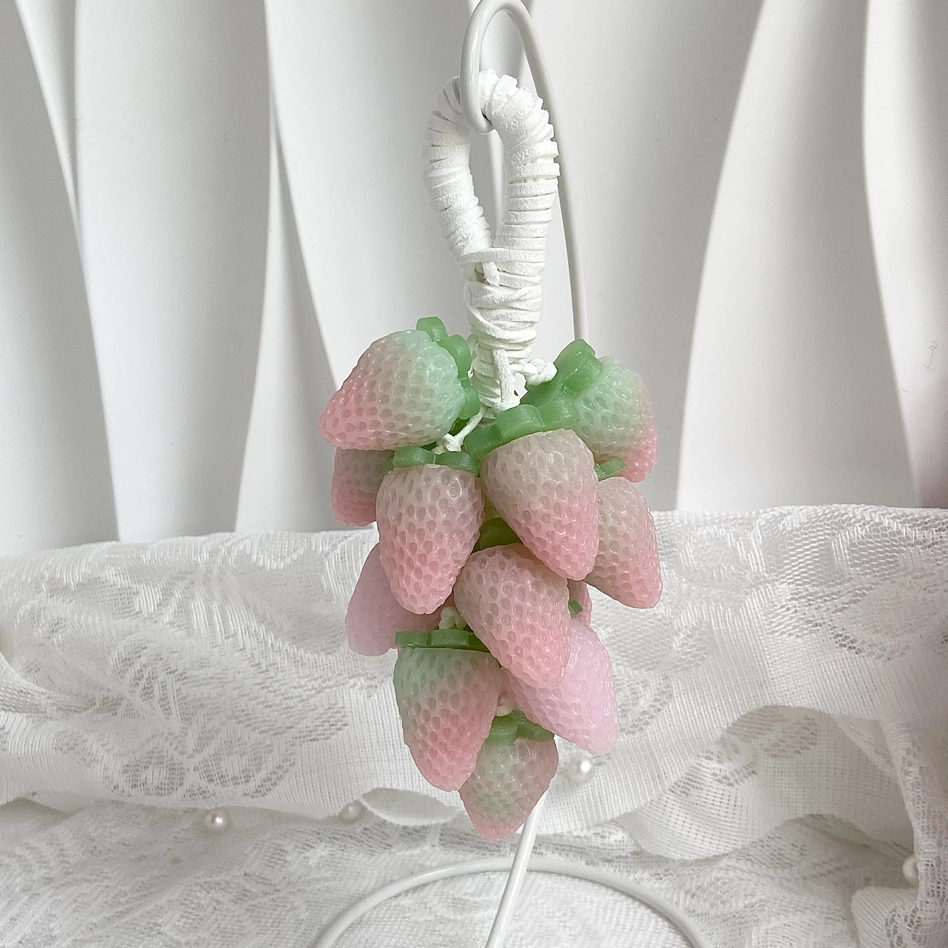 Handmade Creamy Strawberry Soap Bar with Hanging Loop, Essential Oils, Dual-Use Design, Hyper-Realistic Look, Sweet Gentle Cleanse, Skin-Friendly Rich Bubbly Foam for Water Sports Post-Swim Care, Wedding Favors, Bridal Showers, Birthday Gifts