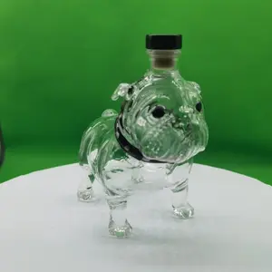 Handmade Funny French Bulldog Whiskey Bottle, Unique Kitchenware Gift, Non-Lead Crystal Glass, Manual Craftsmanship, 1 Piece