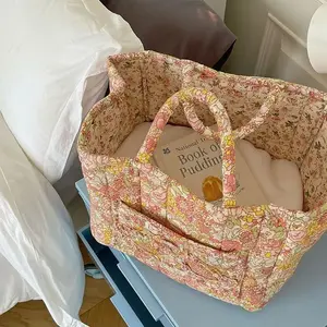 Large Capacity Floral Patchwork Laundry Basket, Lightweight Home Storage Bin, Durable Fabric Organizer, Ideal for Clothes & Toys, Portable Storage Basket