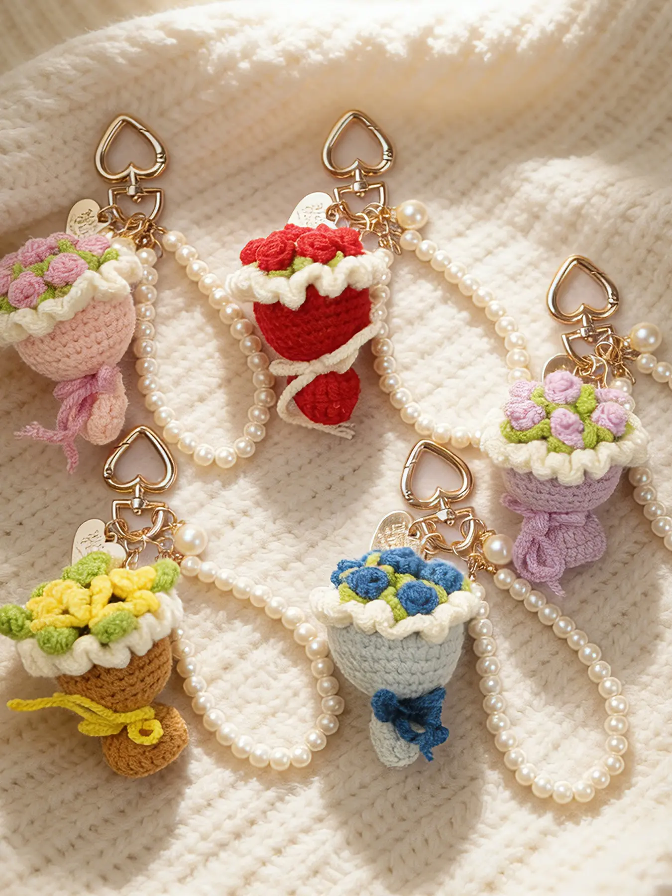 Mother's Day Gift Bohemian Style Crochet Rose Bouquet Pendant