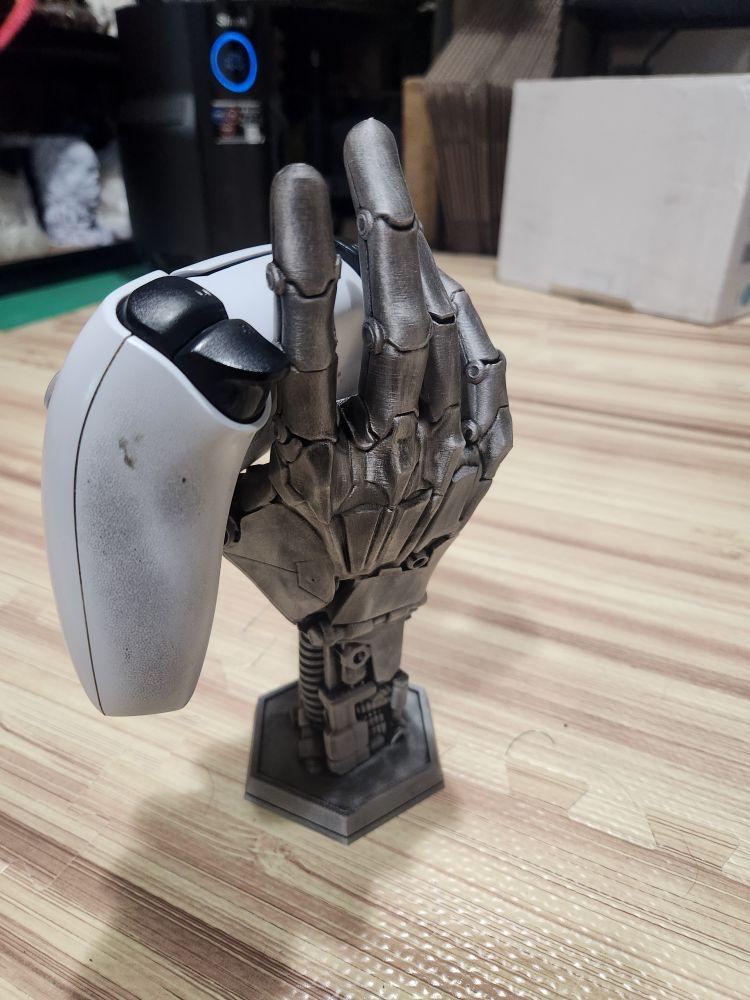 Robot Hand Controller Holder Fits Most Standard Controllers for Enhanced Gaming Experience