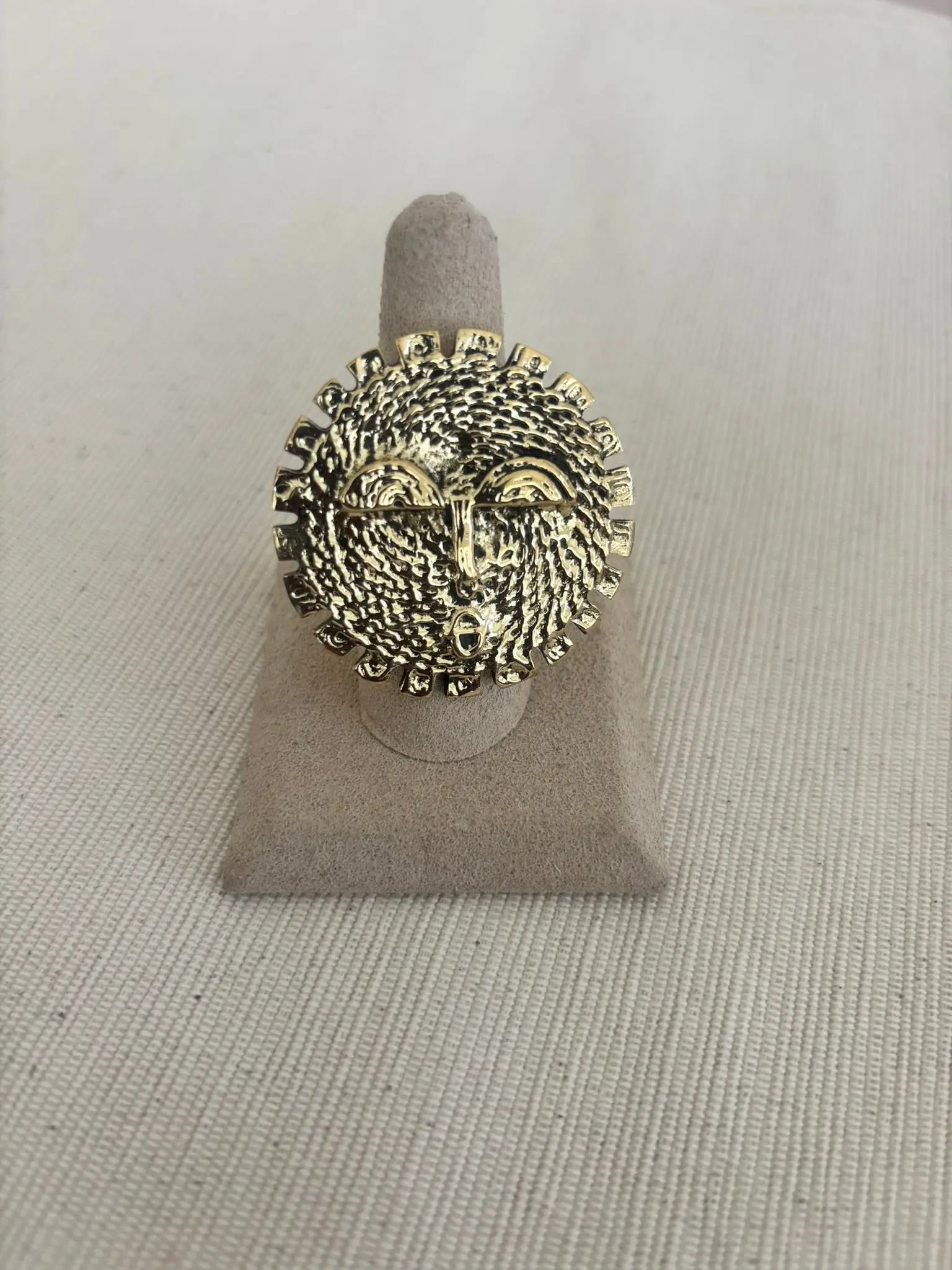 Bwa Sun Mask Ring