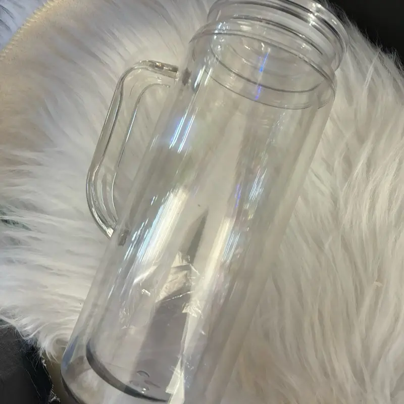 20oz plastic Snowglobe cup