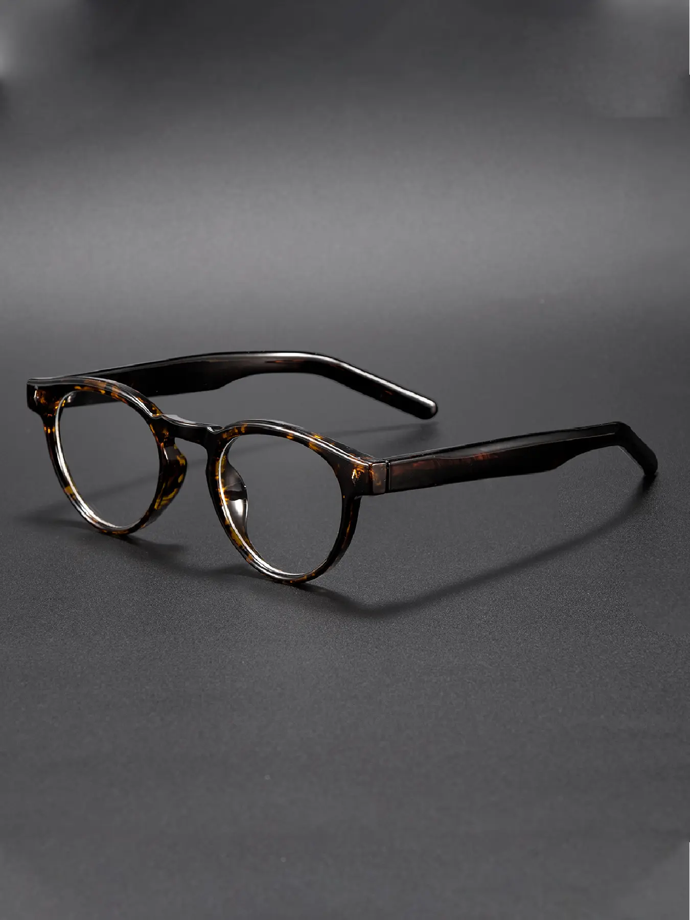 Personality Hip Hop TR Temple Tips Thick Frame Optical Glasses Literary Retro Versatile Unisex Suitable for Beach Weddings Photography Props and Scene Decoration