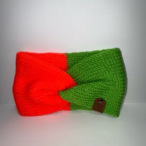 Cozy Hand-Knitted Headwarmer - Stylish and Warm Design, Ideal for Cold Weather, Comfortable Fit