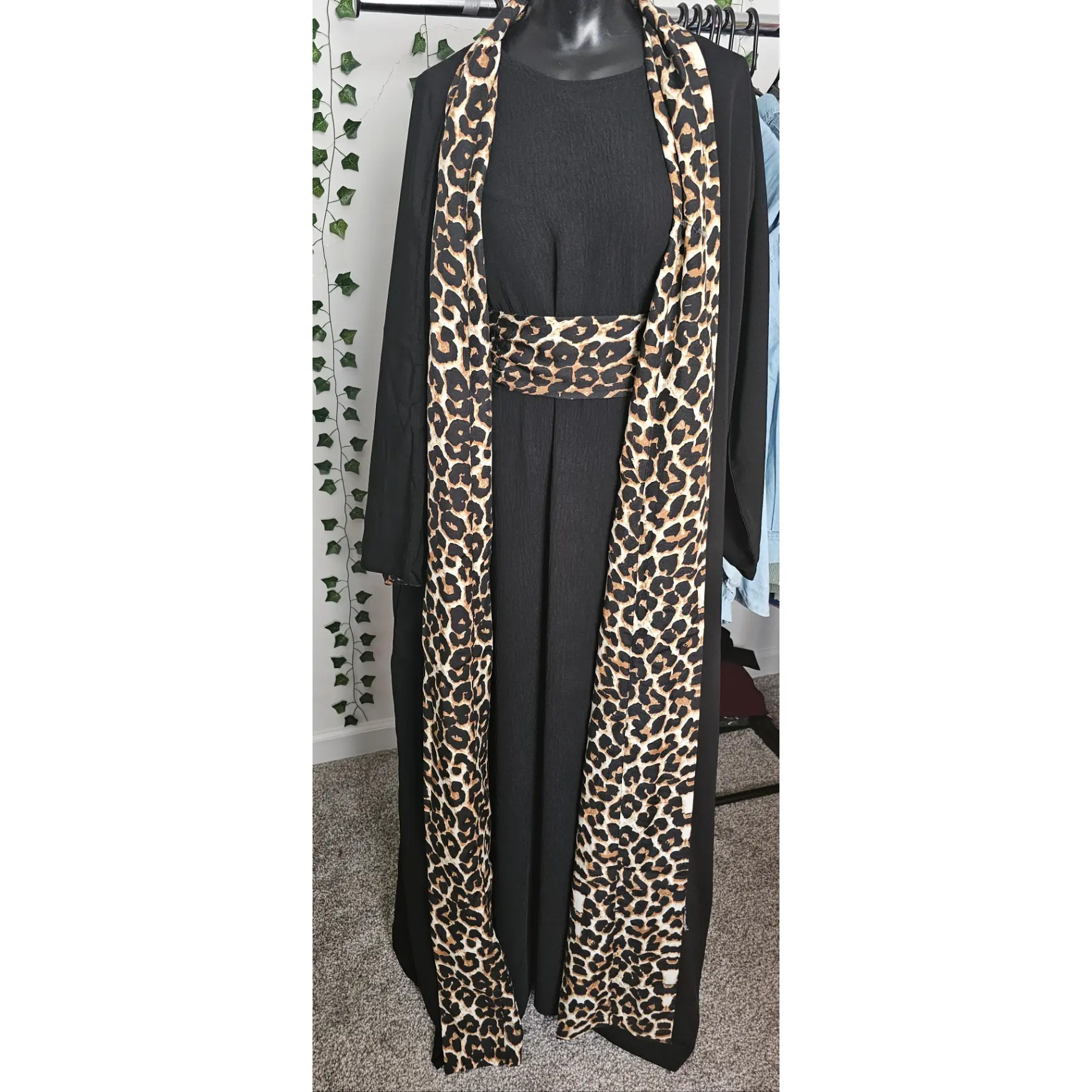 Sahara Wild Elegance 3-Piece Abaya Set