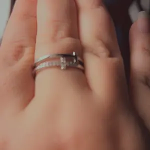 Rhinestone cross ring