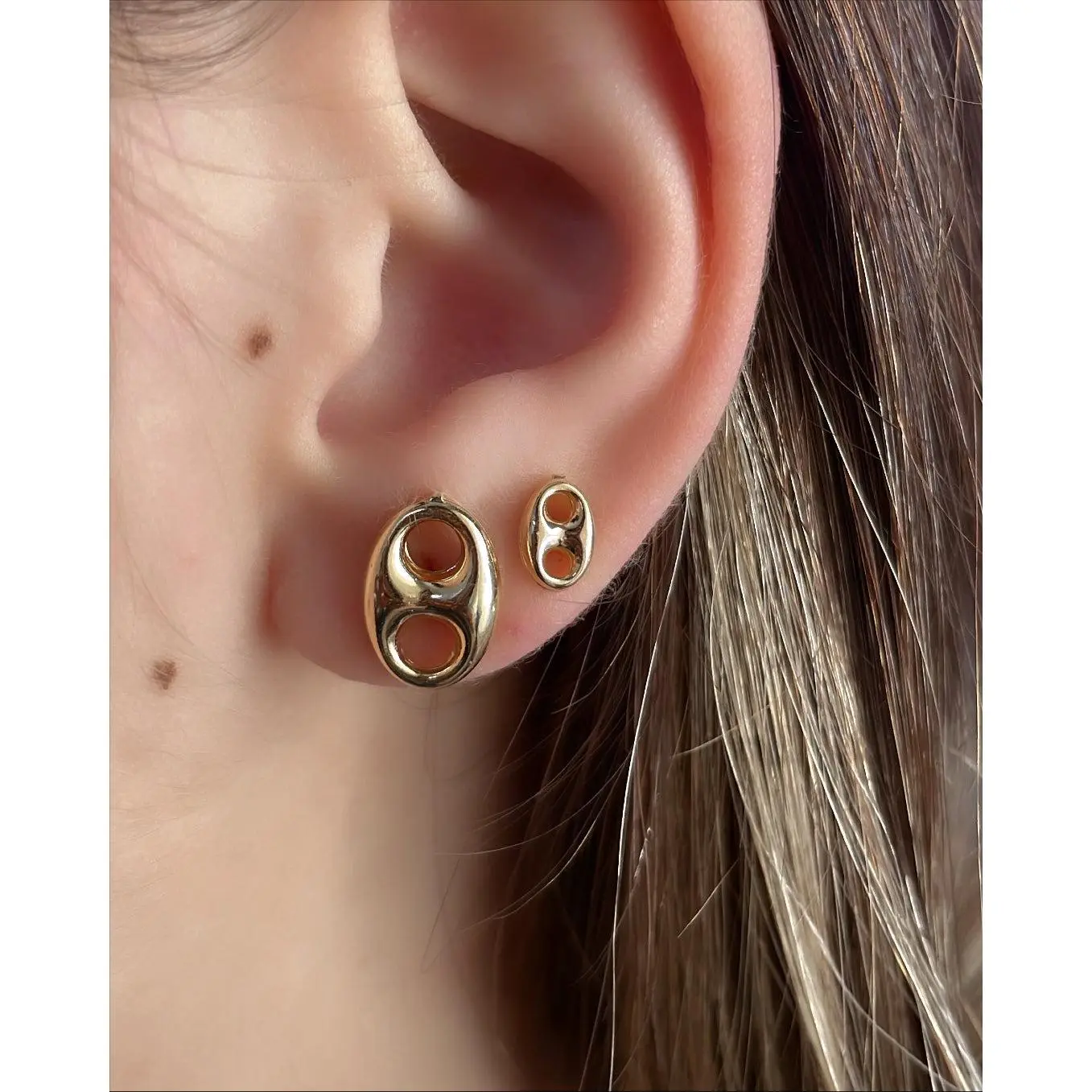 Gold coffee bean stud earrings Gold coffee bean stud earrings