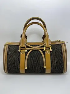 Pre-owned BURBERRY Leather Shoulder Bags US0039 Yellow Hand Bag Classic Design, Durable Material, Ideal for Everyday Use OH1059