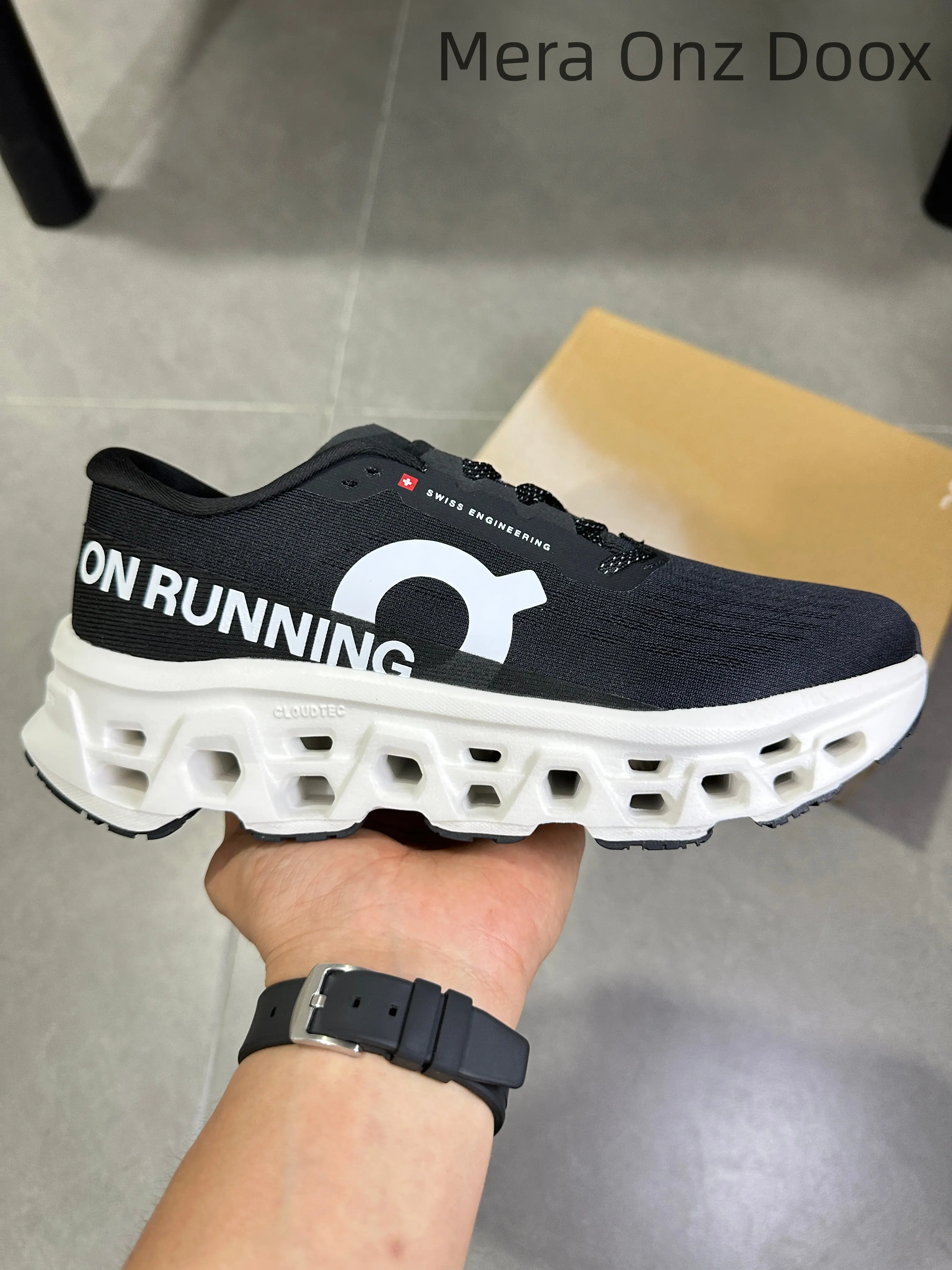 Monochrome Lightweight Air Knit Performance Trainers, Hollow Cutout Cushion Outdoor Walking Shoes For Men Women Daily Workout