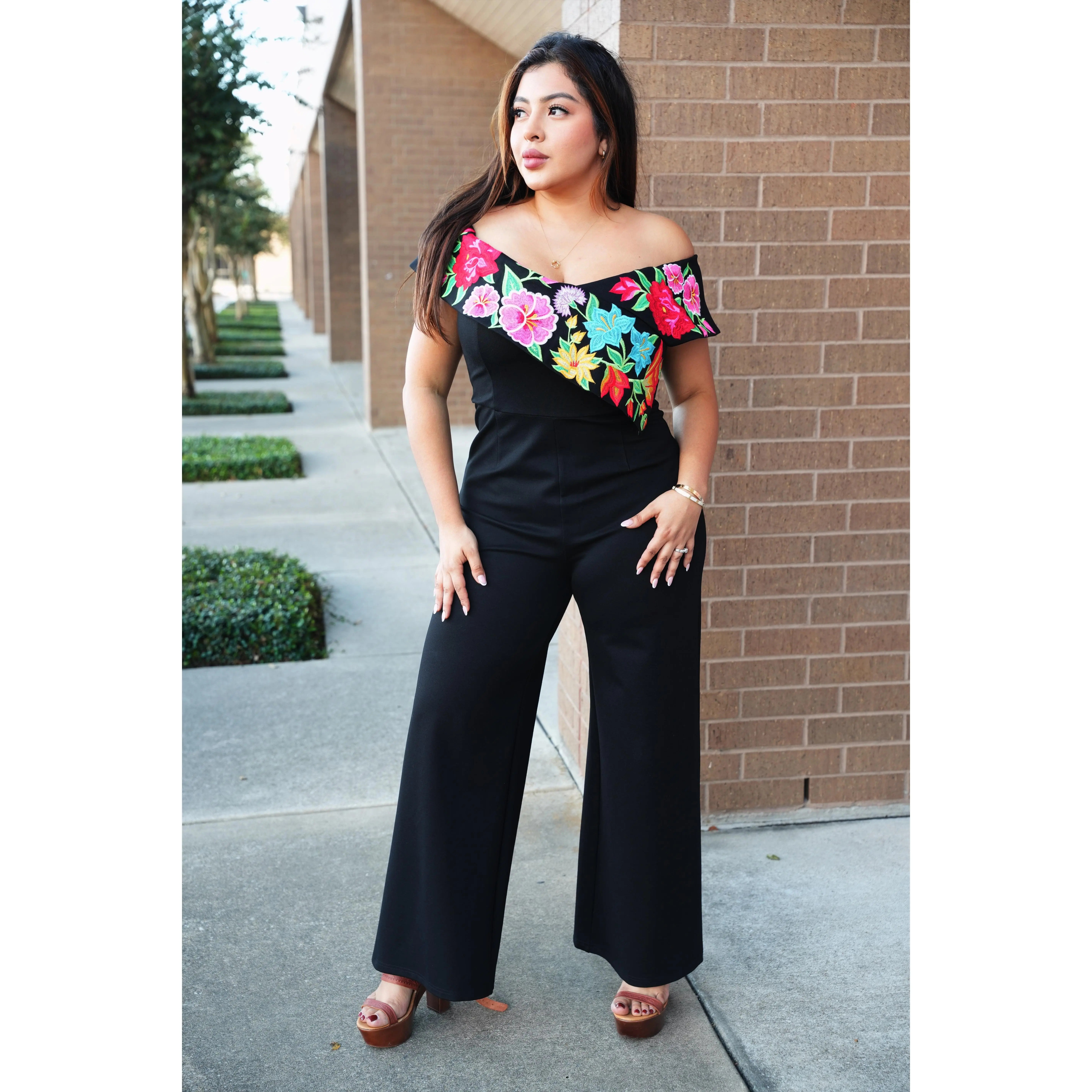 Empoderada Black Jumpsuit with Floral Embroidery, Stretchy Cotton Fabric, Comfortable Fit, and Versatile Style for Women