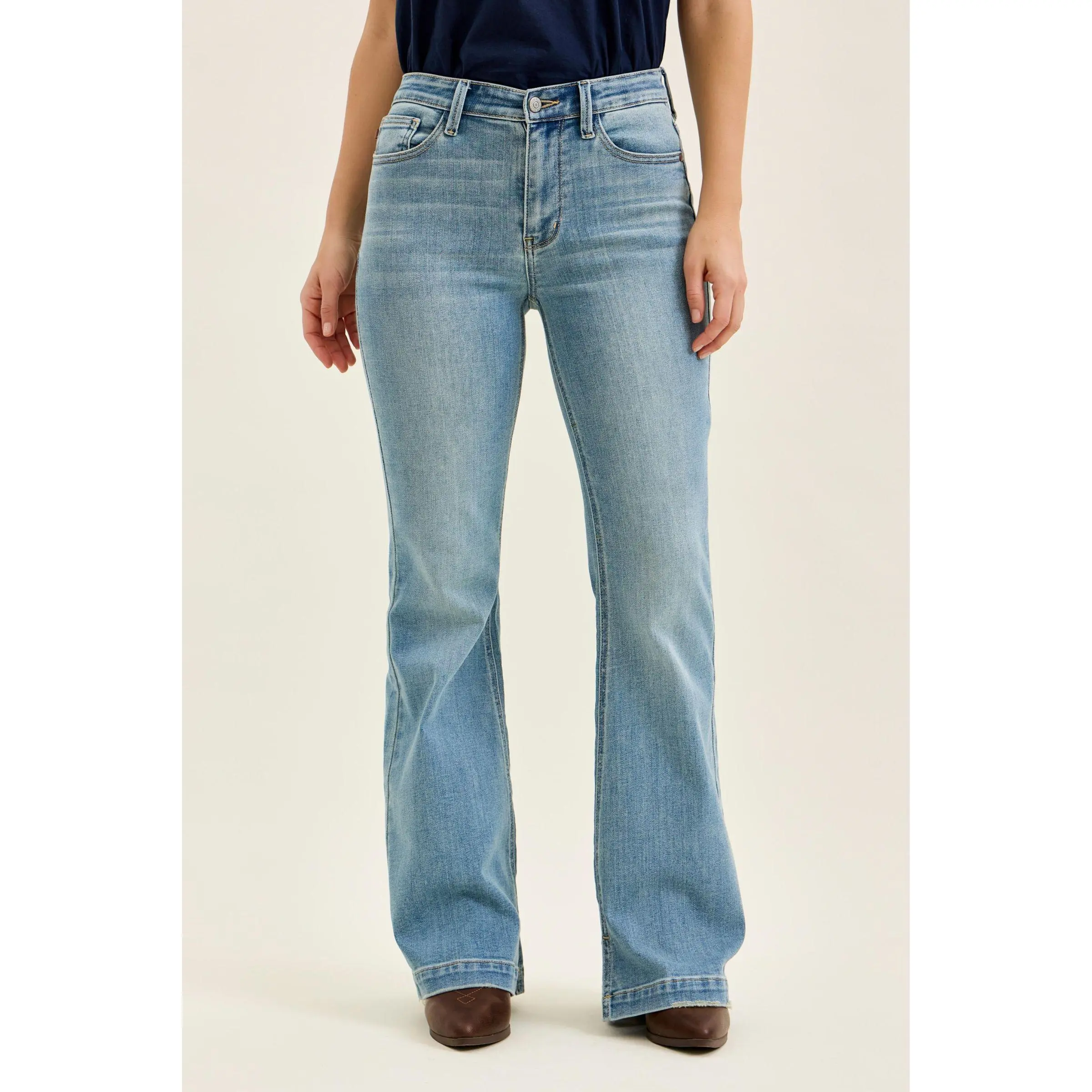 Judy Blue Women's Mid Rise Flared Jeans, Stretchy & Fitted Cotton Denim, Available in Plus Size with 3 Inseam Options (Short, Regular, Long), Plus Size Basics, Cotton Blend, Flared Legs, Multi-Size
