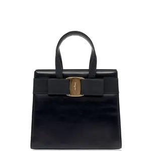 Pre-owned SALVATORE FERRAGAMO Leather tote bags Bow Handbag Smooth Calfskin Black (ws010726c4)