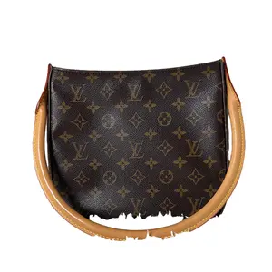 Pre-owned Louis Vuitton Leather Shoulder Bags Monogram Looping MM