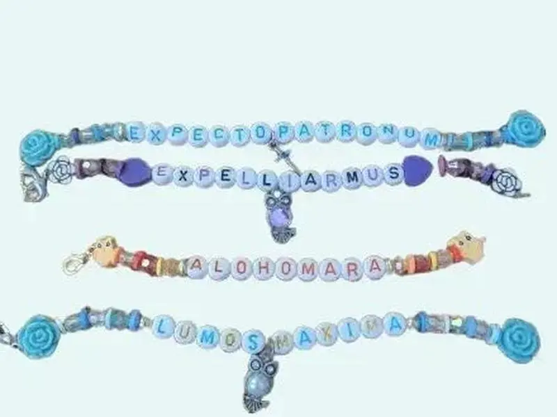 Hogwarts Spell Keychains - Unique Spell Design for Magic and Imaginative Play