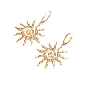 Boho Sun Swirl Hoop Drop Earrings, Gold Plated Hammered Metal Dangle Earrings, Vintage Sunburst Earrings for Women Silver Ear Probe