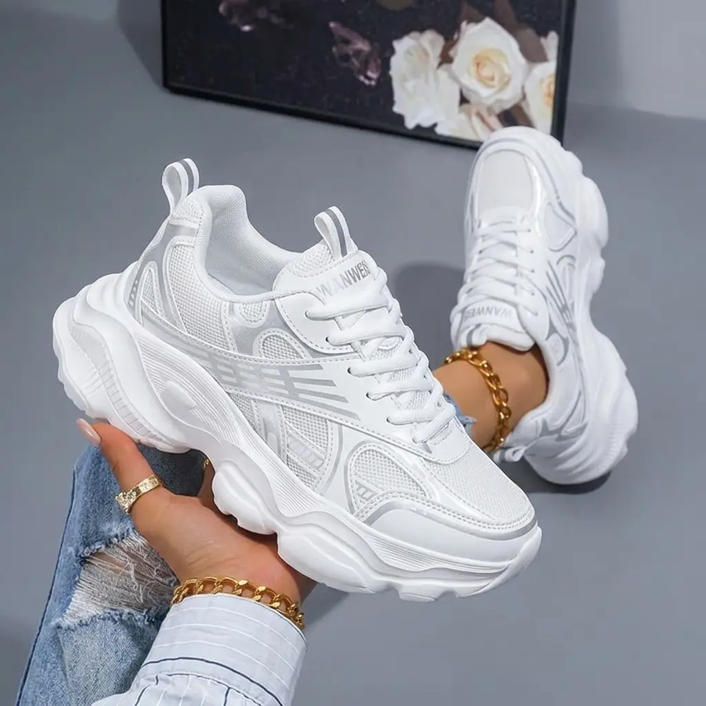 [Sneakers] Women'S Fashion Casual Outdoor Fitness Athletic Shoes Thick Sole Wear-Resistant Anti-Slip Road Running Shoes Light Luxury Atmospheric Daily Casual Shoes Trendy Running Shoes Sporty Running Shoes