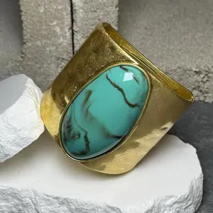 Risky Radiance Cuff Bracelet 7.5"