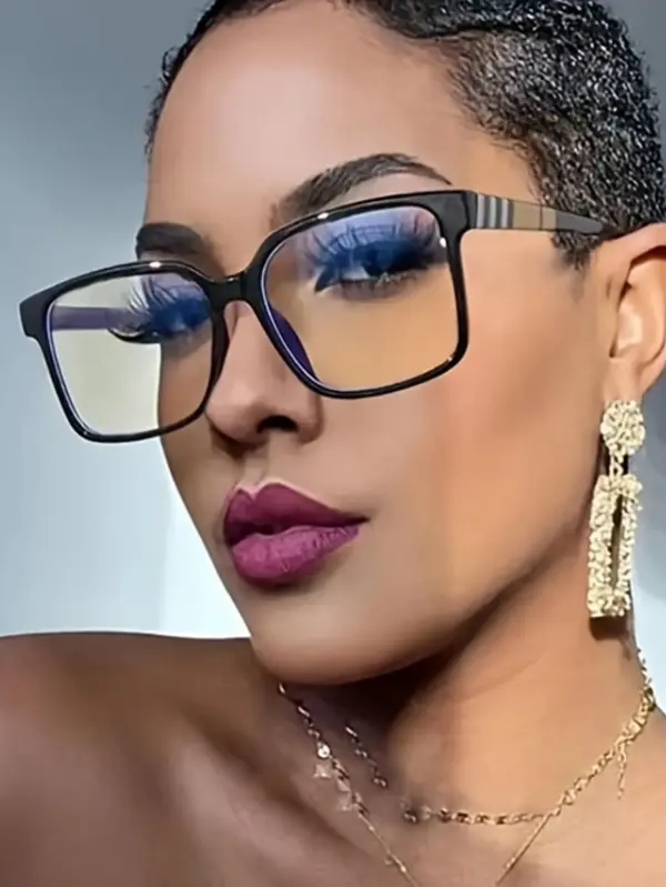 Vintage Square Frame Eyeglasses for Women Girls, Fashion Clear Lens Eyewear, Trendy Square Frames Glasses, Stylish Decor Glasses for Daily Work Student Wear