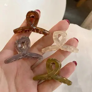 Versatile Front Bang Small Hair Clip, Stylish Accessory for Everyday Use, Perfect for Holding Hair in Place, Ideal for All Occasions