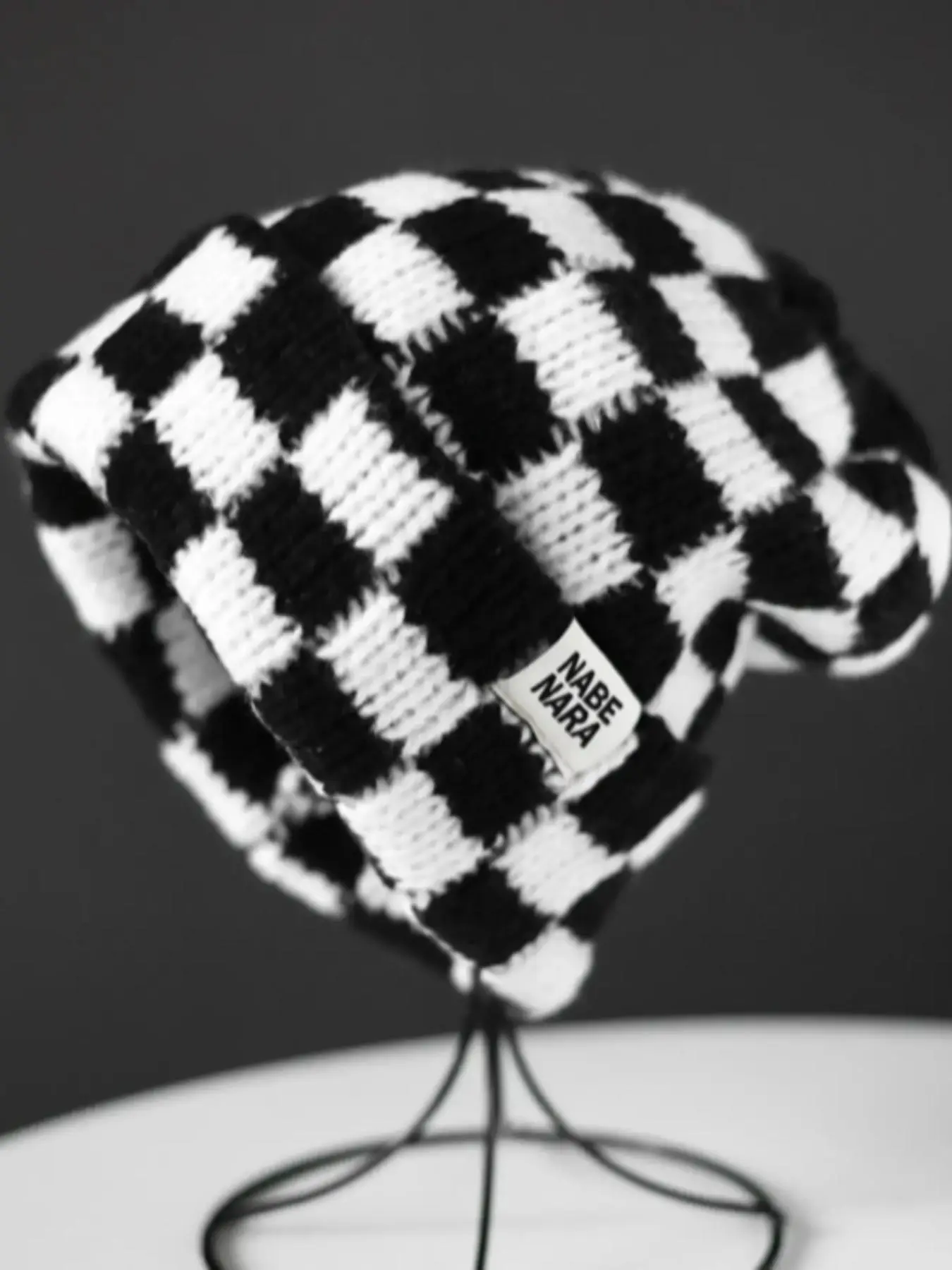 Fashionable Patched Checkerboard Pattern Beanie, Stylish Hat, New Trendy Fitted Cool Hats for Men & Women, Casual Warm Cozy Knitted Hat for Fall & Winter, Unique Gifts for Women, Bonnet