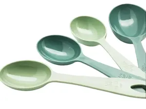 4 Pcs Nesting Plastic Measuring Cups & Spoons Set - 1/8, 1/4, 1/2, 1 Cup