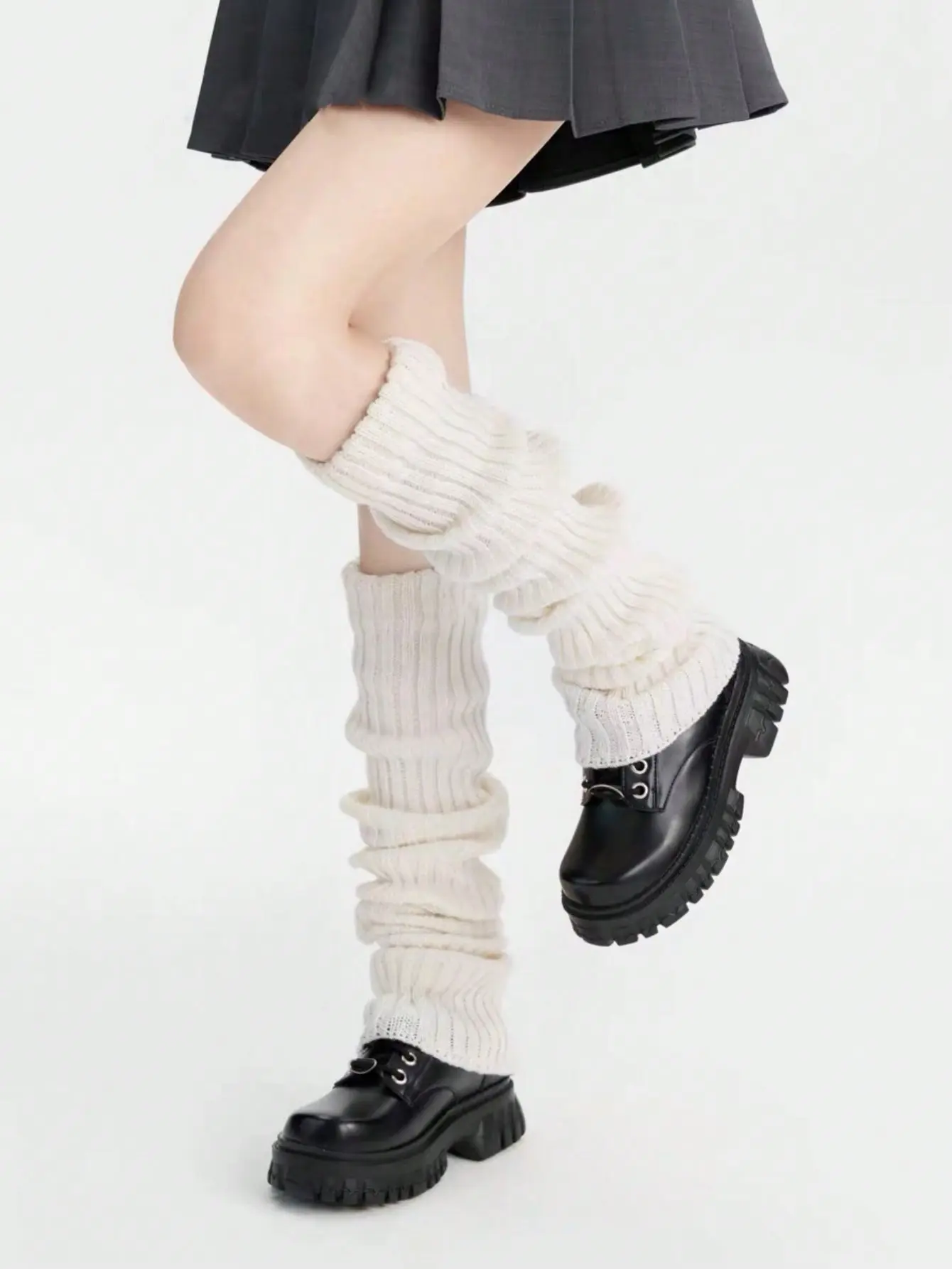 Women’s Y2K Style Leg Warmers – 1 Pair White Long Tube Tights, Thick Vertical Knit Design for Cozy Cold Weather Looks