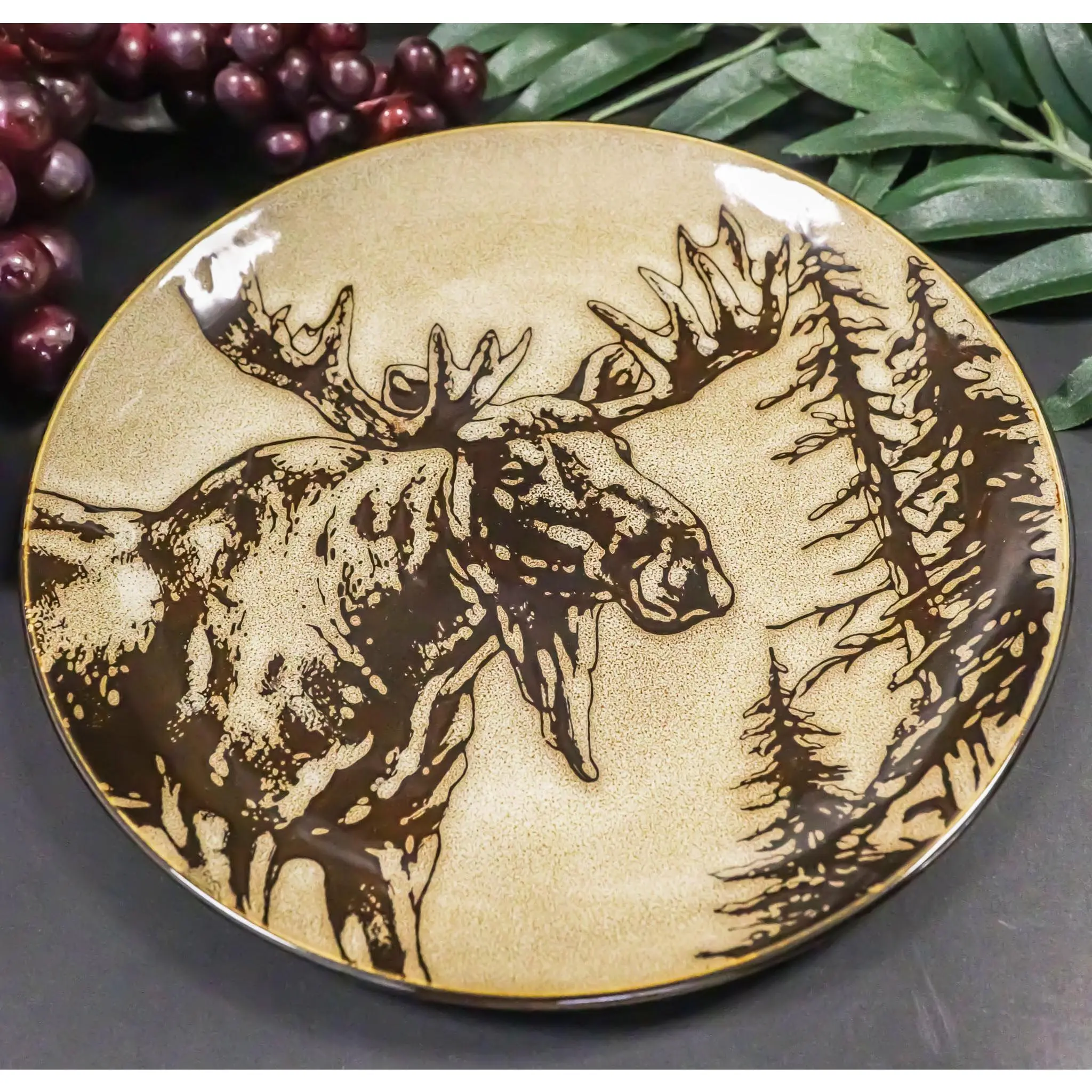 Pack Of 2 Rustic Western Emperor Elk Stag Moose Deer Round Dinner Plates