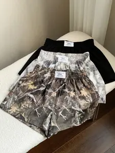 VYNCE Comfortable Soft Fabric Plus Size Camo Shorts for Casual Holidays