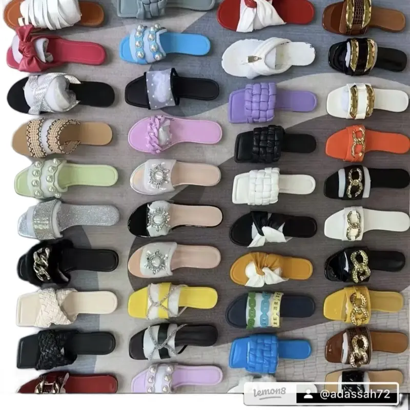 Women's Sandals, 24-Pair Mixed Lot