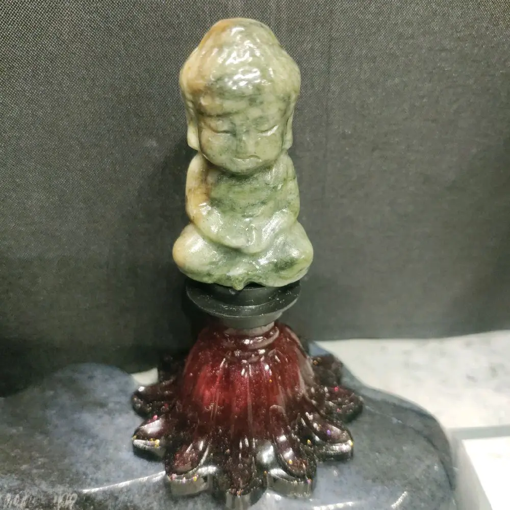 Small Natural Jade Crystal Buddha Carving - Home Decor Religious Ornaments for Zen, Fengshui, Spiritual Support, Spiritual Growth, Dharma, Gift
