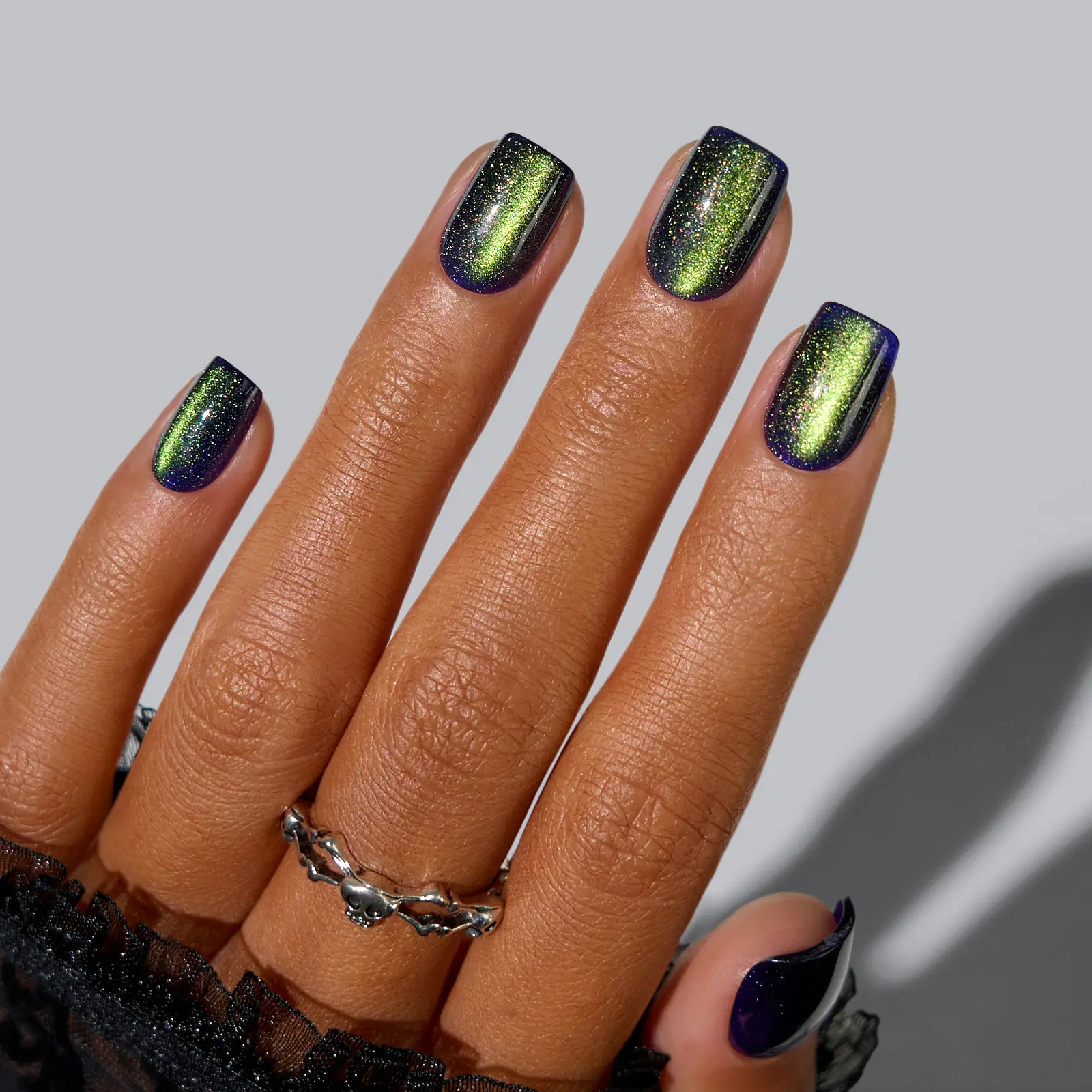 XS-Squoval-Firefly Magic-512
