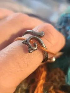 Cute Cat Design Ring Knitting Tool, Open Adjustable String Loop Crochet Ring, Personality Knitting Jewelry Accessories, Fashion Accessories for Women & Men, Crochet Style