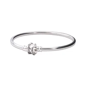 Pandora Moments Sparkling Shooting Star Clasp Bangle 592733C01-17