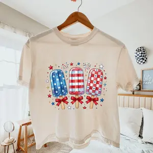 Patriotic Popsicle Cropped Top, 4th of July Ice Cream Crop Tee, USA Flag Popsicle Crop Top, 4th Of July Graphic Tee, Red White Boxy Crop Top