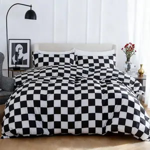 Checkered Bed Linen Set, 3-Piece Includes 1 Duvet Cover & 2 Pillowcases, Soft Comfortable Essential for Bedroom Décor, Modern Bedding Set