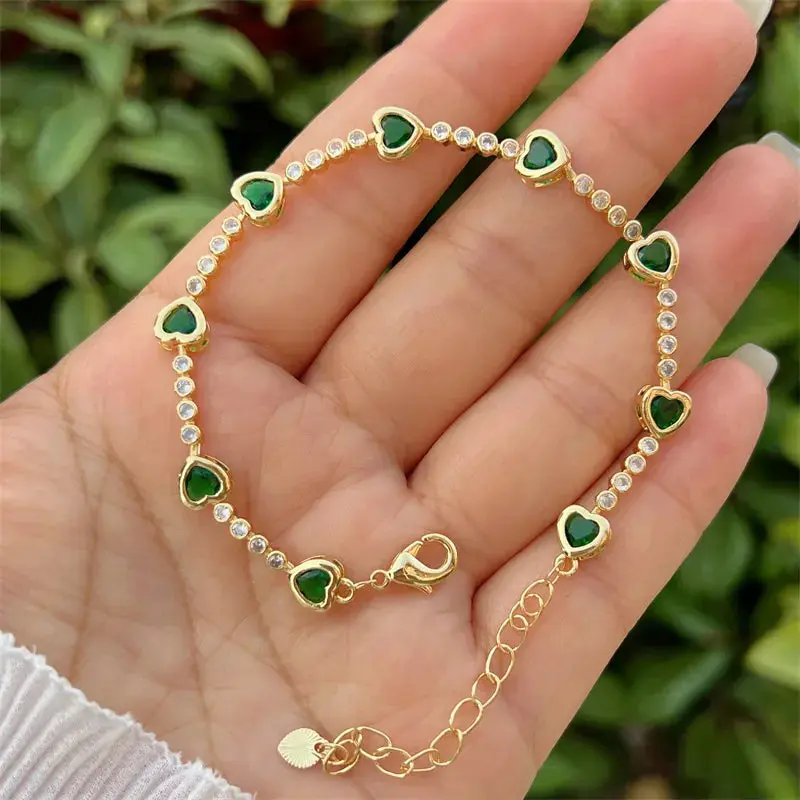 Emerald Heart Zircon Diamond Bracelet