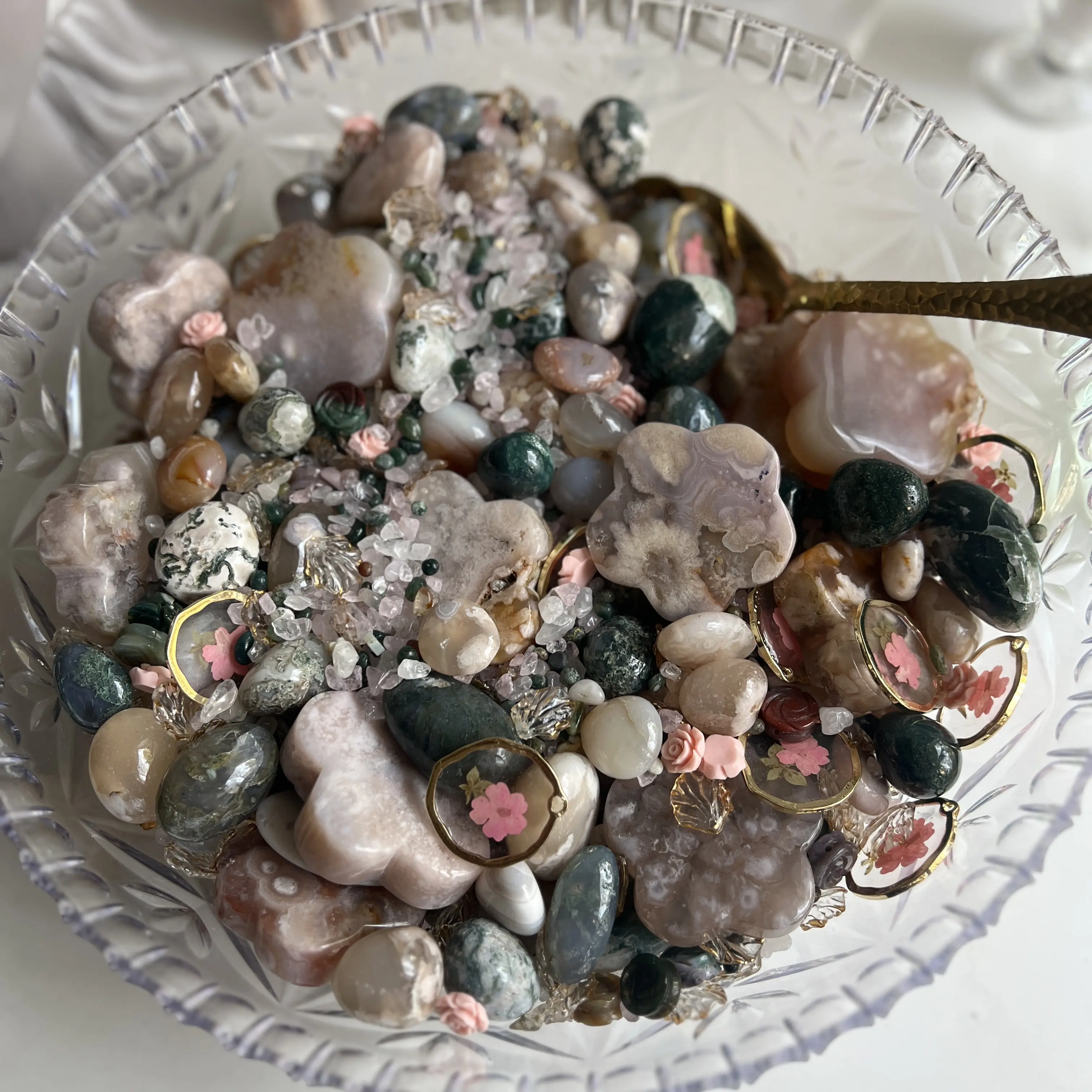 Crystal Confetti Ostara: The Great Bloom Ritual Crystal Mix