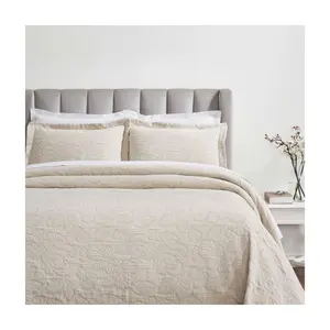 Superior Hibiscus Cotton Bedspread and Sham Set, Queen