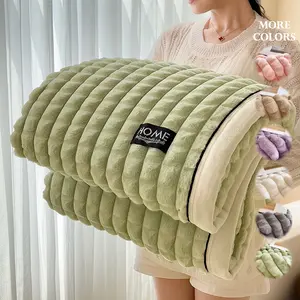 Comfort Soft Cozy Ultra-Soft Thick Solid Color Microfiber Fleece Blanket Throw – Classic Checkered Design for Warmth, Comfort  Long-Lasting Durability, Perfect for Bedroom  Living Room、Travel, Gifts, Available in 4 Sizes