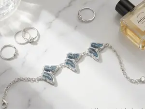 ”Ethnifly“ 925 Sterling Silver Ethnic Style Butterfly Pendant Necklace