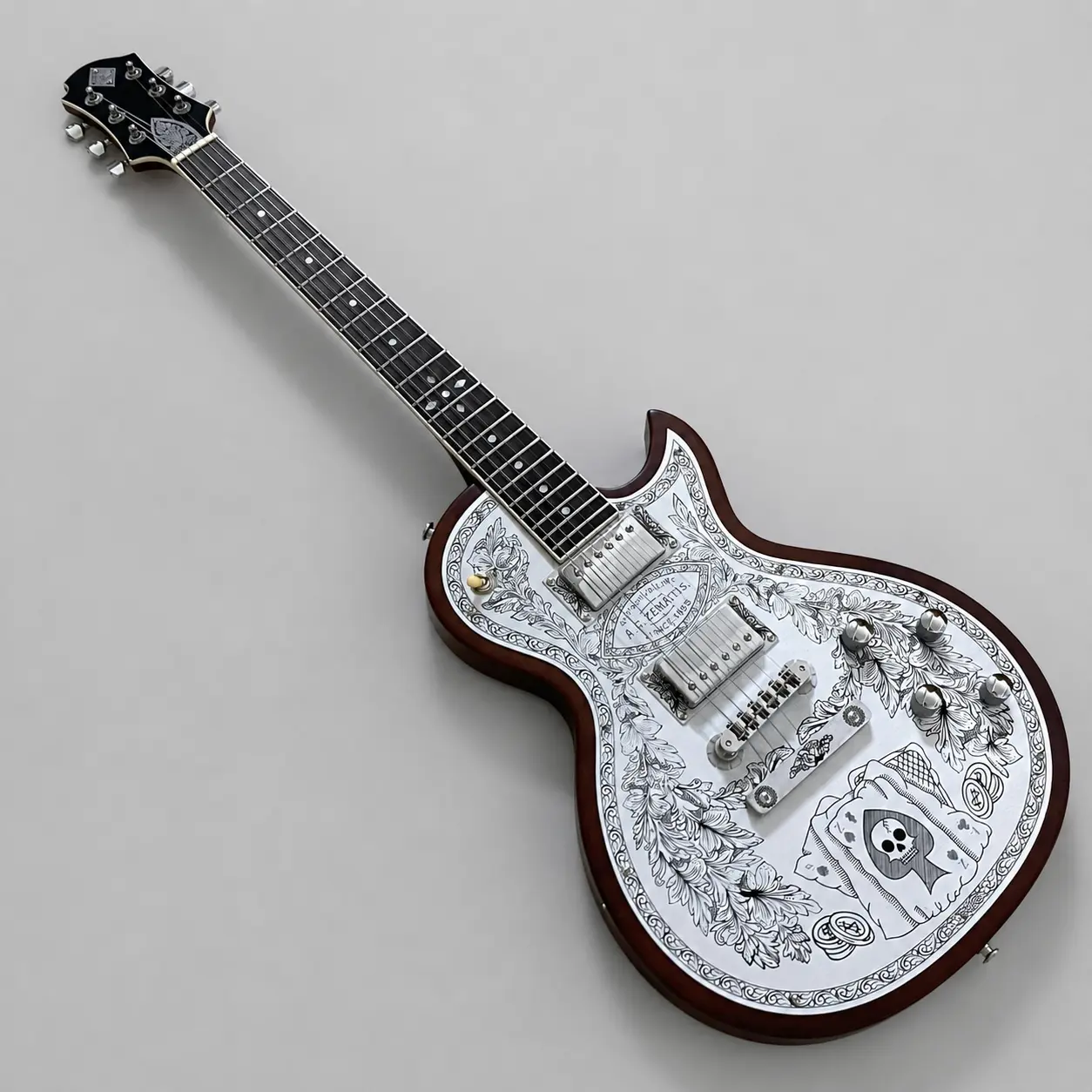 Art‑Level Metal Engraved Guitar｜Spade A Skull Rock Guitar Metallic veneer electric guitar ，Solid Mahogany Body，Rosewood Fingerboard, Chrome-plated Hardware，Tune-o-matic bridge，22frets