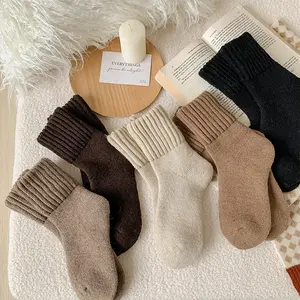 5-Pair Women's Mid-Calf Socks, Warm & Comfy, Casual Must-Have for Fall Winter Daily Wear,B