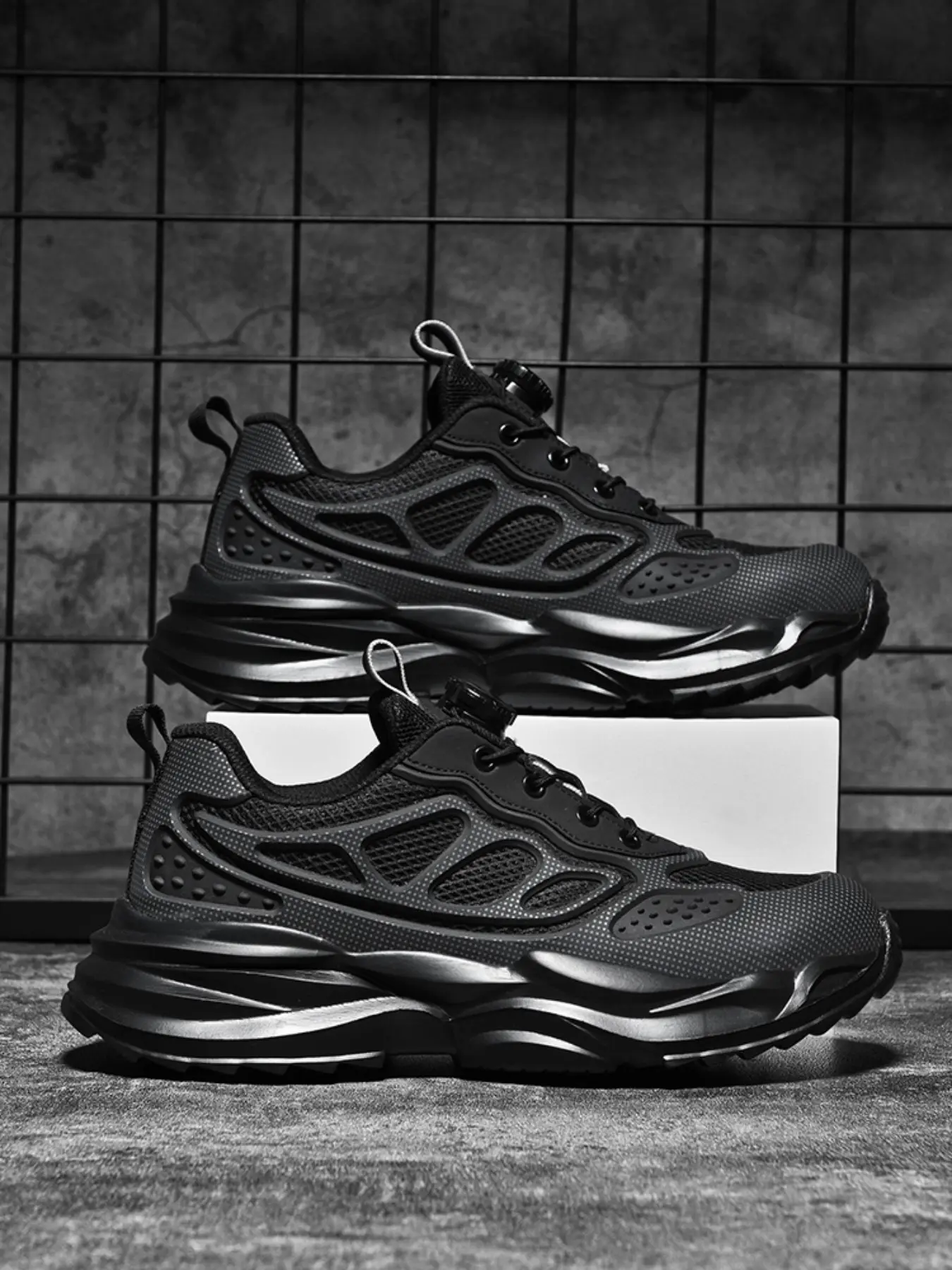 Men's Closed Steel Toe Safety Shoes, Work Protective Shoes, Anti-Puncture Breathable Mesh Work Boots, Non-Slip Outdoor Labor Footwear for Construction Sites, Nonslip Work Shoes
