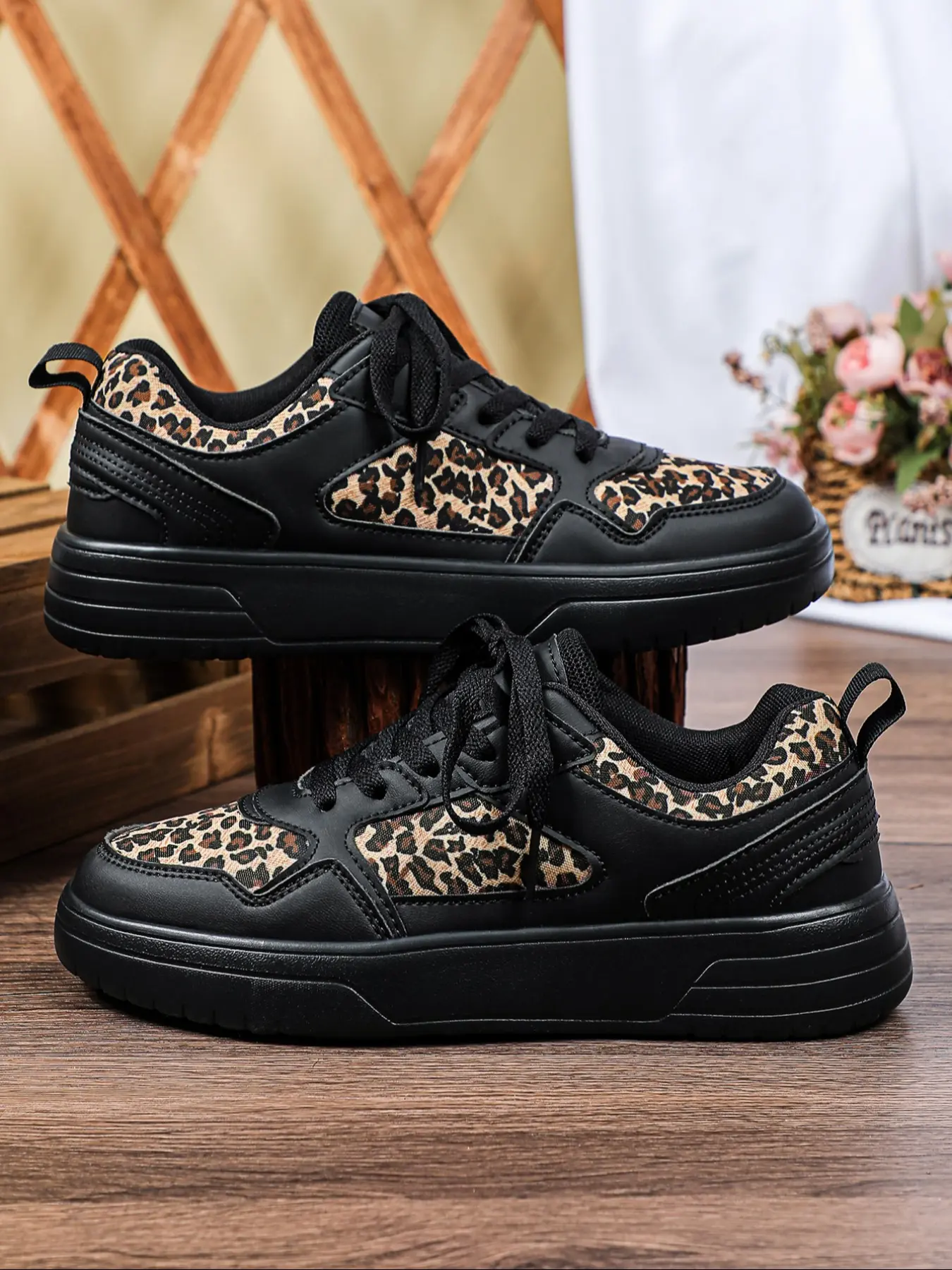 Men's Fashion Leopard Print Casual Lace Up Sneakers, Lightweight Breathable Low Top Skate Shoes, Perfect for Parties, Gifts, Travel, Work, Daily Wear, Casual Trainers, Casual Trainer Footwear
