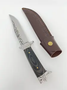 Fixed blade knife, wooden handle, paired with retro carved leather sheath, suitable for outdoor hunting, camping