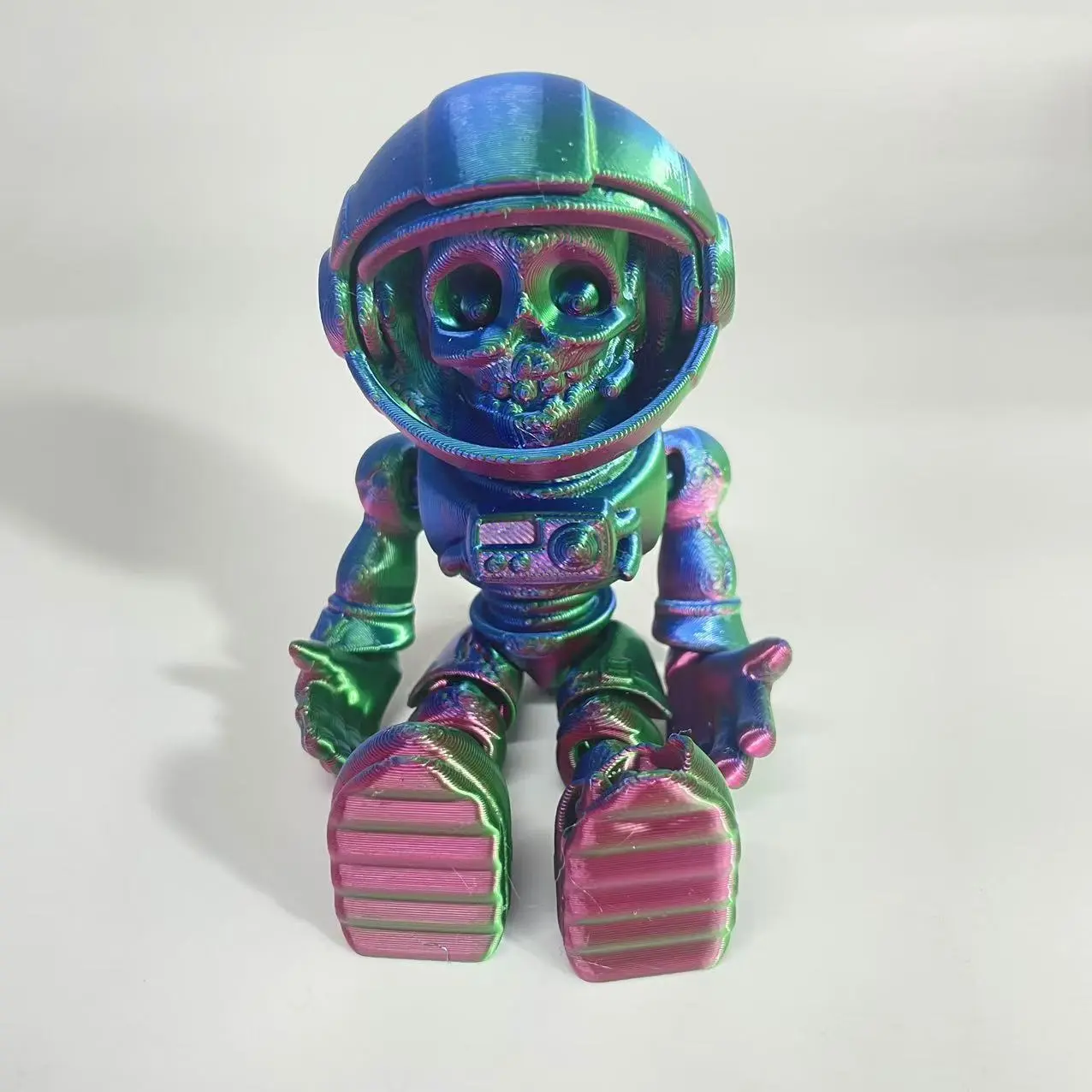 3D Printed Skeleton Astronaut Figurine, Home Decor Ornament, Creative Home Decor, Decorative Figurines, Collectible Figure Decor, Halloween & Christmas Gift Idea, Perfect for Parties & Events, Statue, Ornaments Statues, Home Decoration Collectible