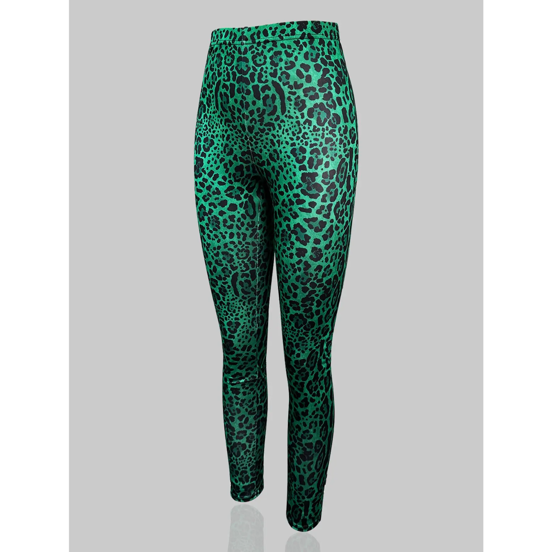Green leopard print