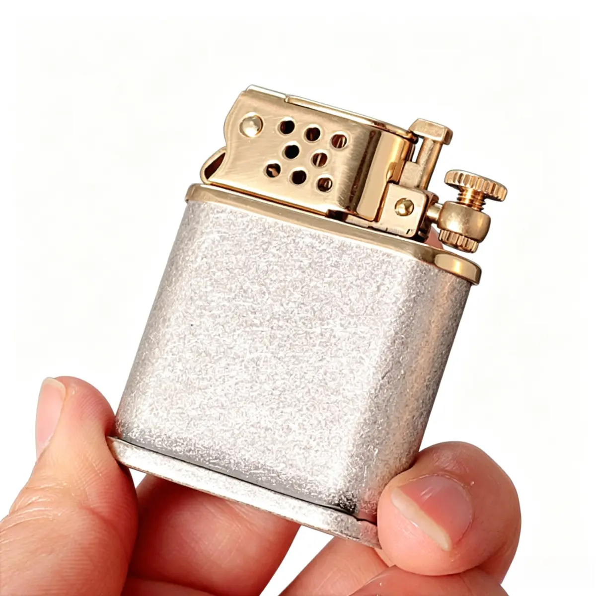 Pure Copper Automatic Lighter, Vintage Creative Lightweight Push-To-Pop Ignition, Compact Safety Design, Gift Box Packaging for Camping Outdoor Fire Starters (No Fuel)